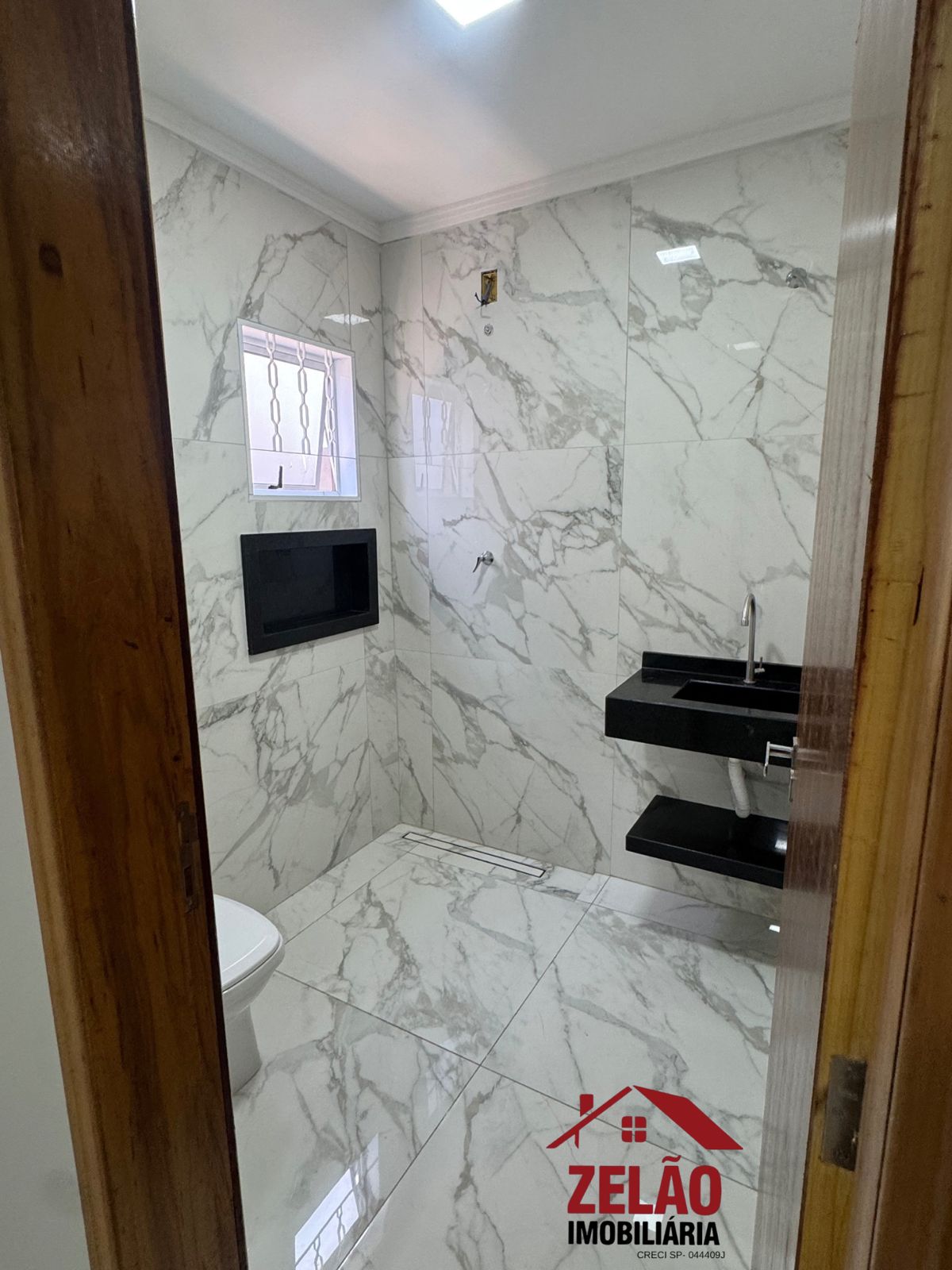 WhatsApp Image 2025-01-08 at 16.32.44 (2).jpeg